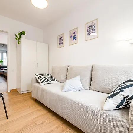 Old Town Square - Balcony, Location - By Rentujemy Wrocław