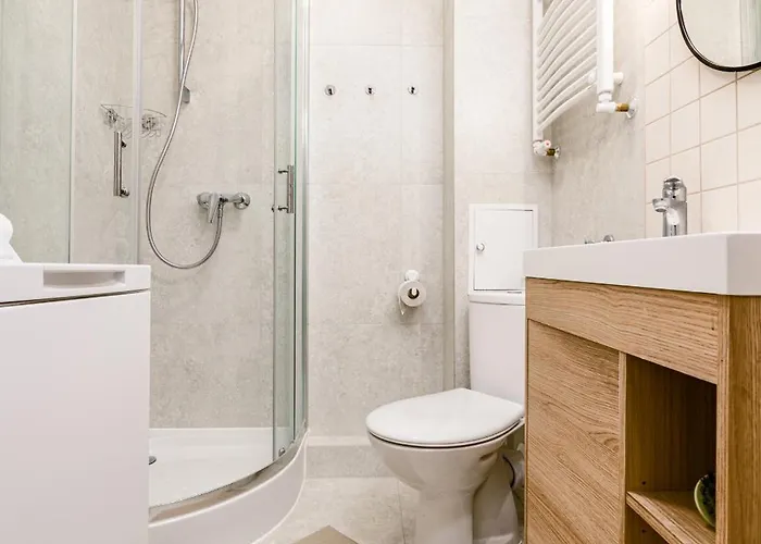 Old Town Square - Balcony, Location - By Rentujemy Apartamento *